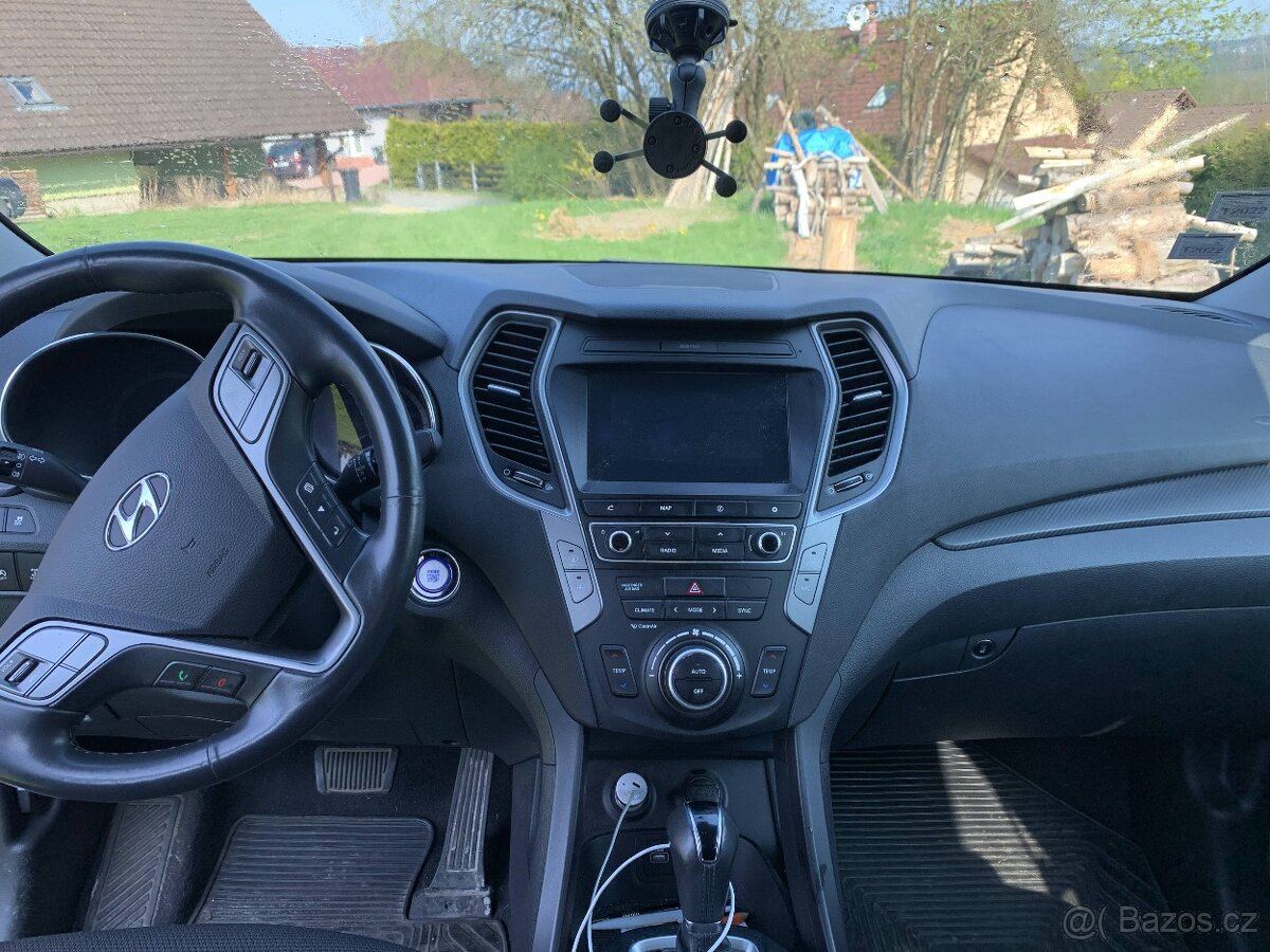 Hyundai Santa Fe, 2.2 CRDi 147 kW,NAVI,ČR,ZÁRUKA 4x4, AT - 7