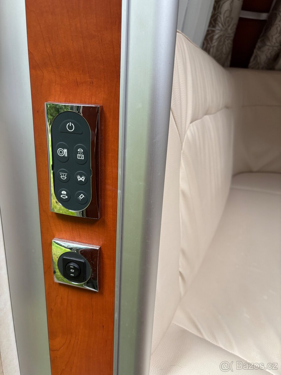 Prodám dvouosý karavan Knaus Tabbert Puccini - 7