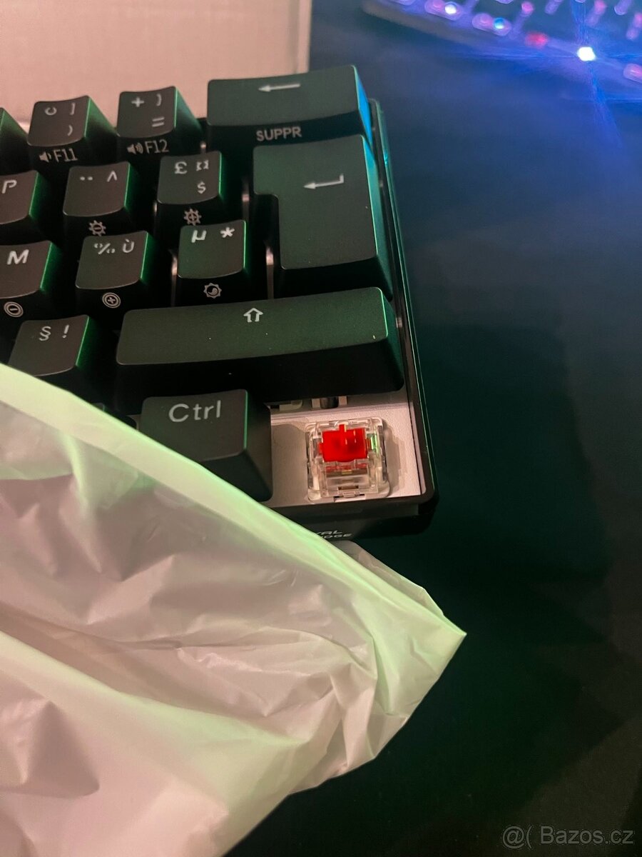 RK61 – 60% bezdrátová/drátová herní mechanická klávesnice - 7
