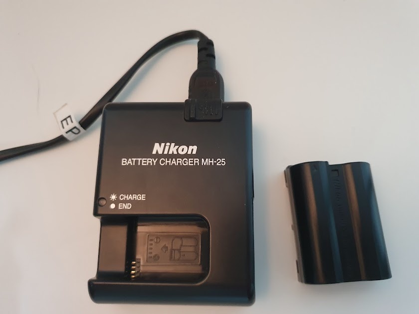 Zrcadlovka Nikon D7000 - 7