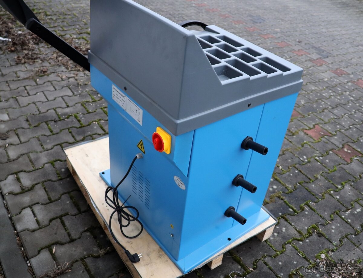 Vyvažovačka kol poloautomatická s brzdou - 7