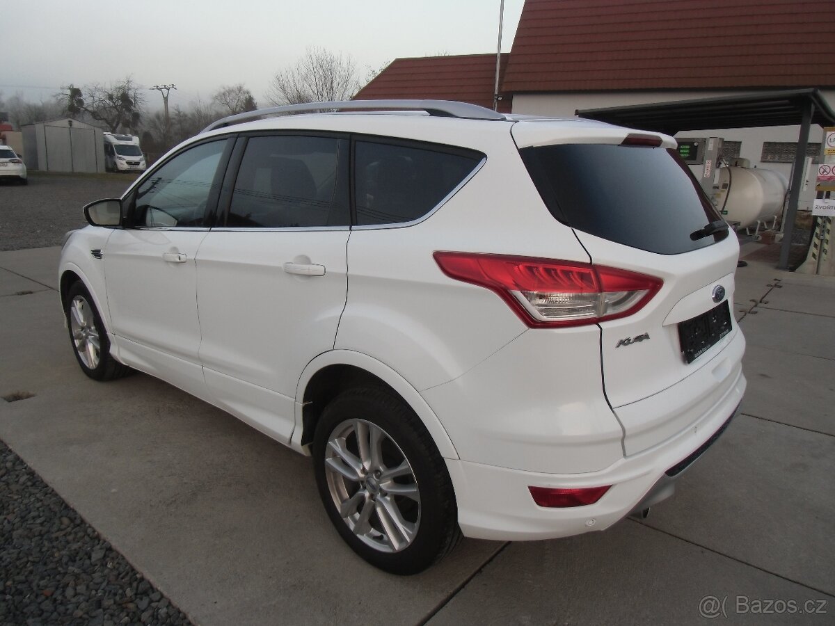 Ford Kuga 2.0 TDCi 132KW 4x4 TITANIUM - 7