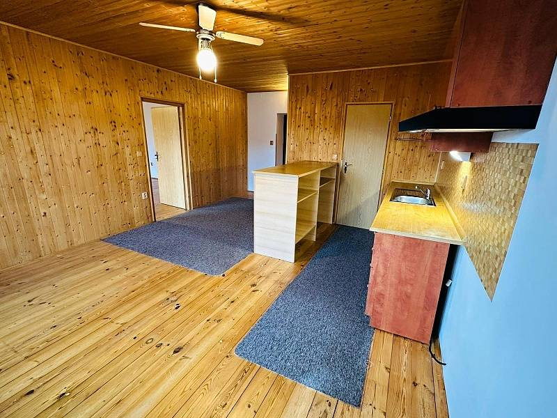 Pronajmu byt 2+kk, 60 m2 - KNĚŽNICE 5 km od Jičína - 7