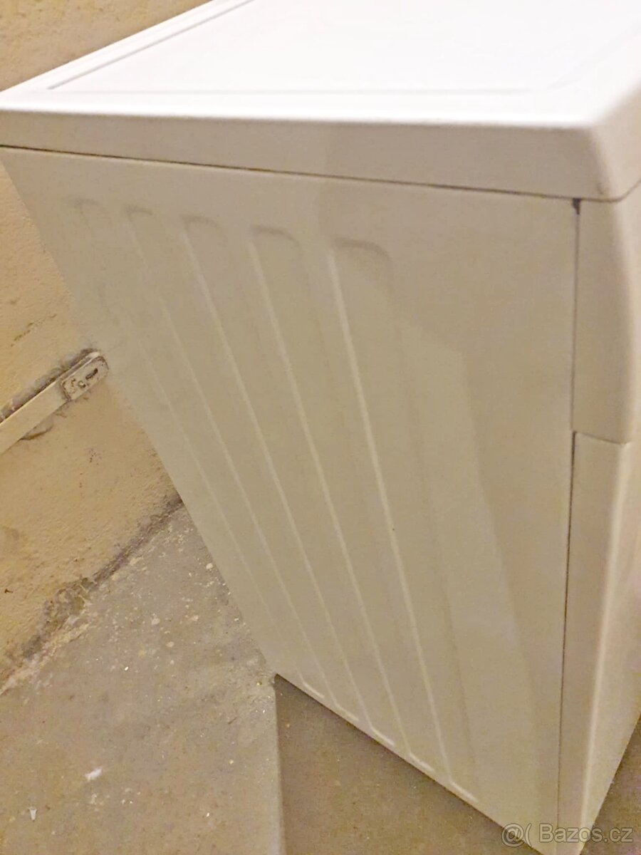 PRACKA WHIRLPOOL,BOCNI PLNENI,6KG,DISPLEJ,PLNE FUNKCNI - 7