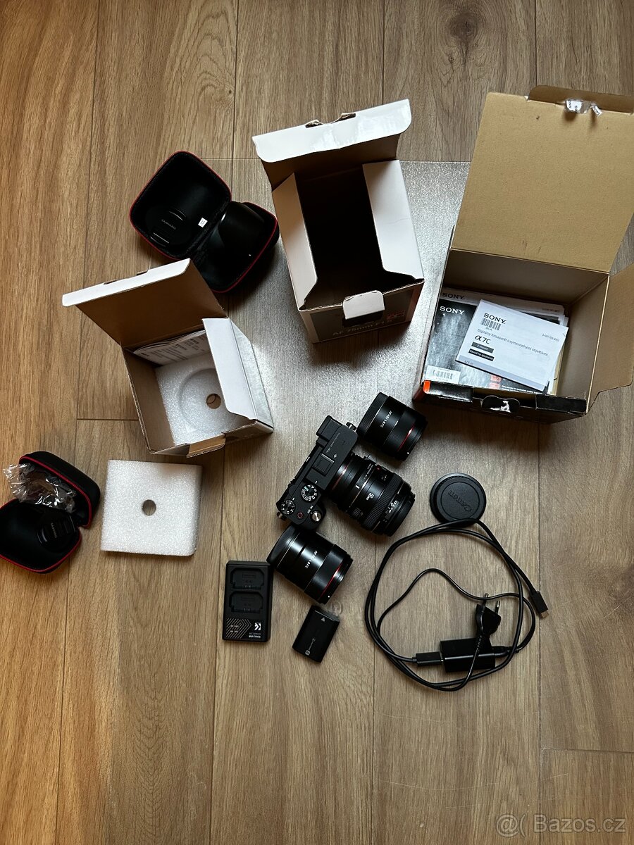Prodám Sony a7c + tri objektivy - 7