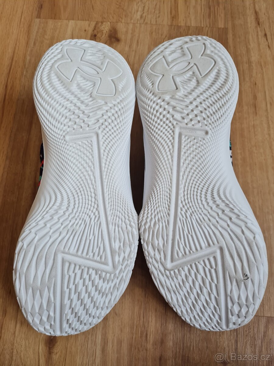 Basketbalové boty Curry 1 Low FloTro vel. 45 - 7