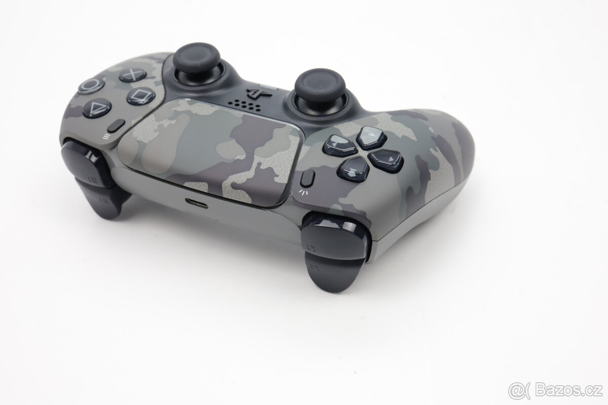 Sony PlayStation 5 Pro 2TB + 2x ovladač - 7