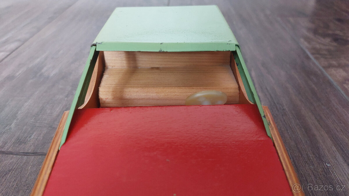 Retro drevené autíčko - 7