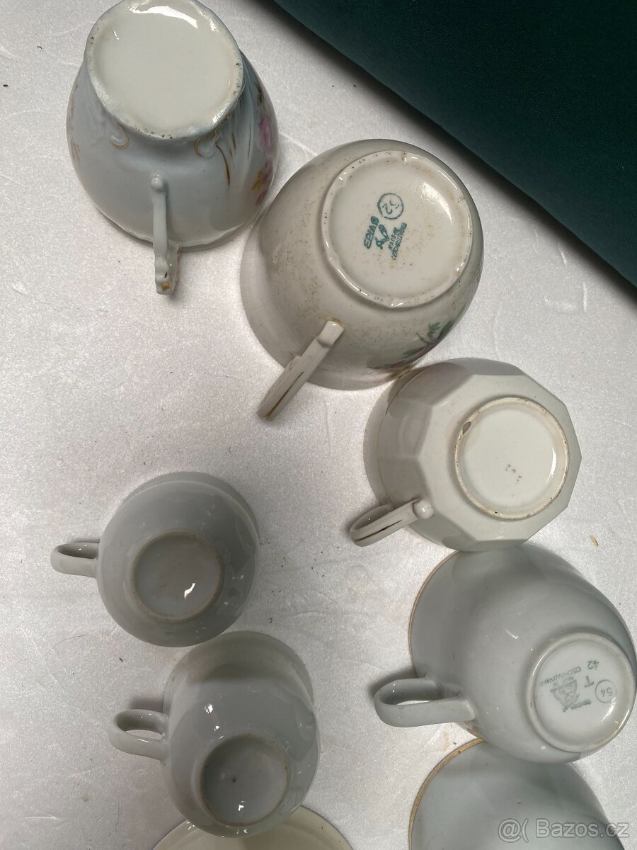 porcelánových šálků - 7