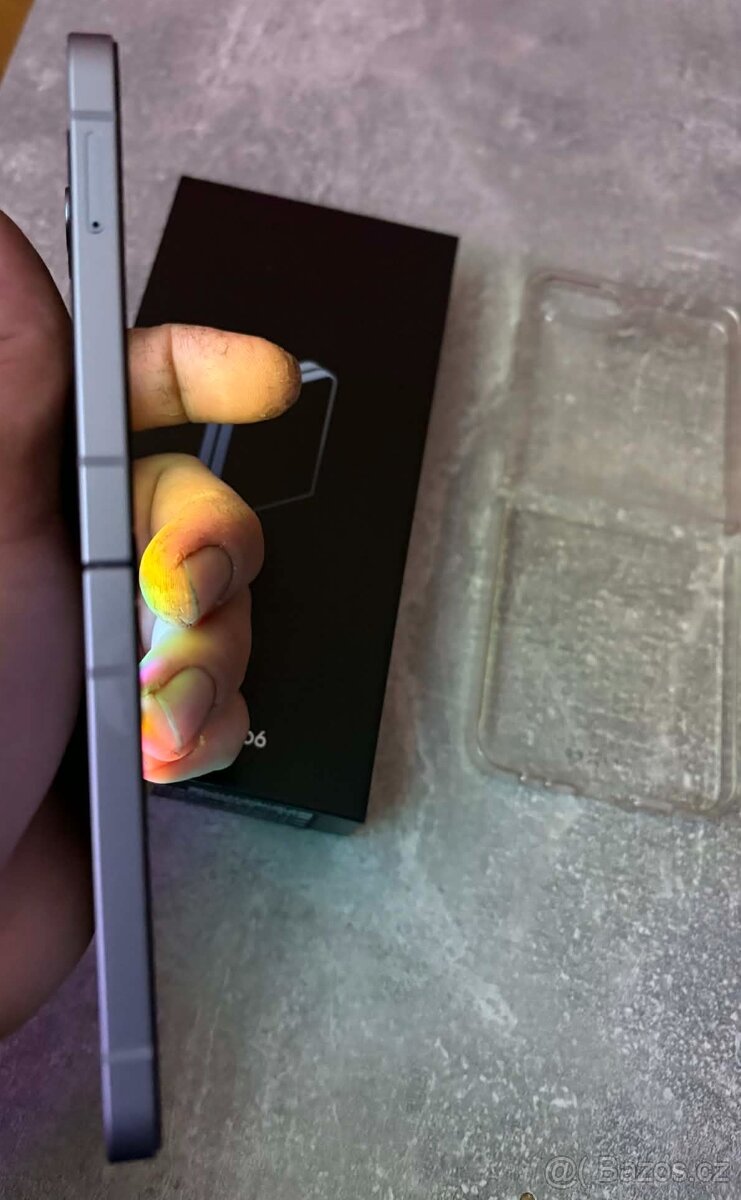 Z Flip 6 - 7