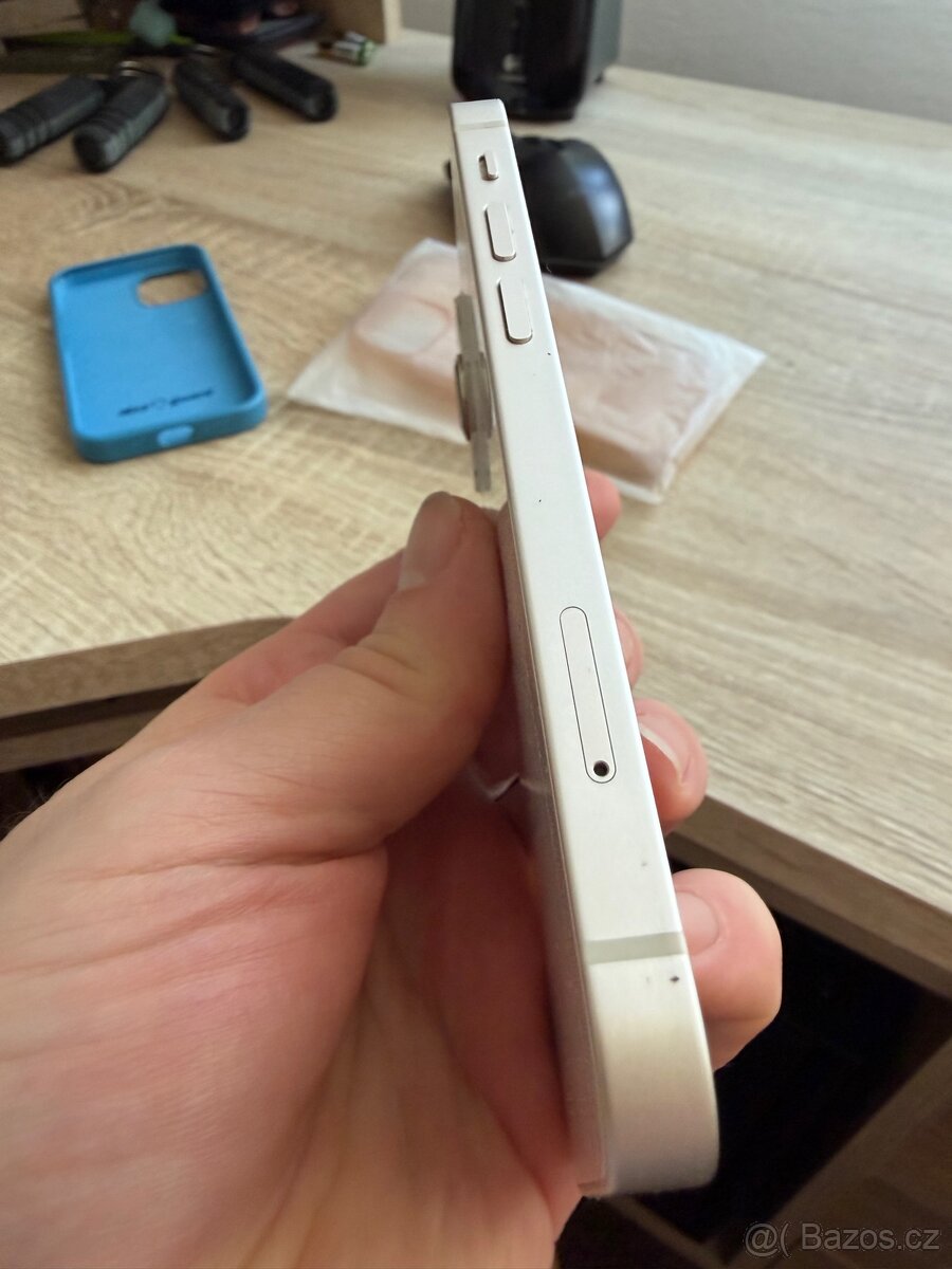 iPhone 13 Mini bílý 128 GB - 7