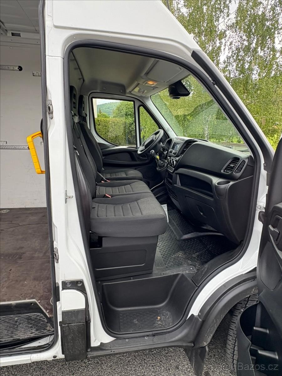 Iveco Daily 2,3 35S16V (2022) - 7