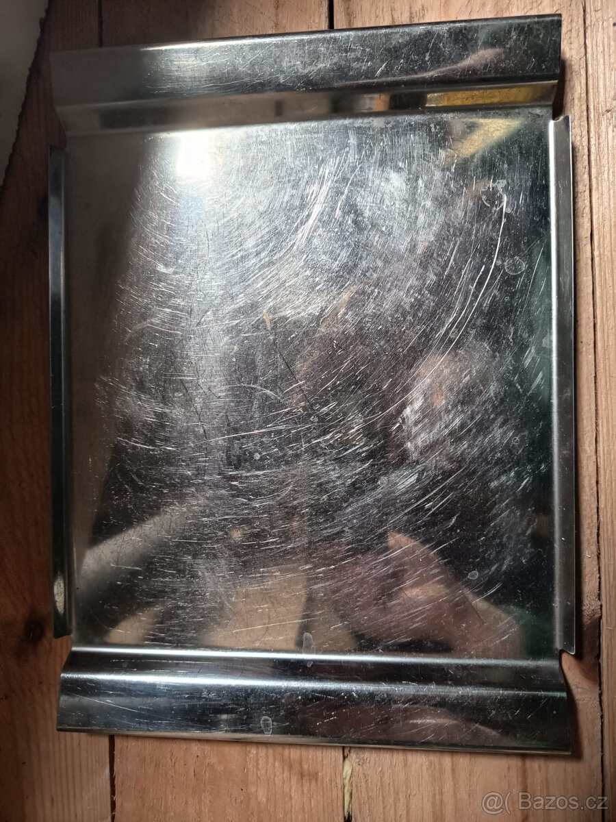 Podnosy nerezové - 7