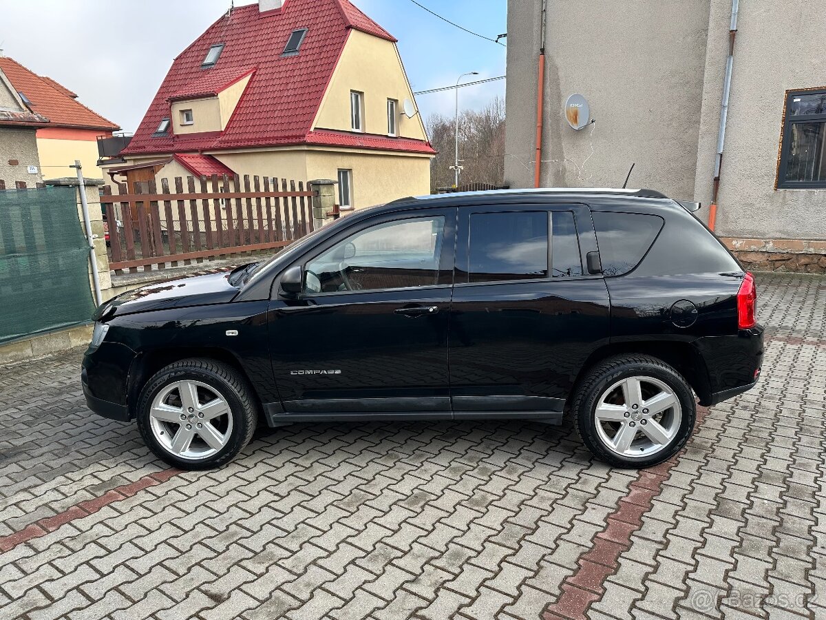 Jeep Compass 2.1 120kW 2012 149511km 4x4 TAŽNÉ - 7