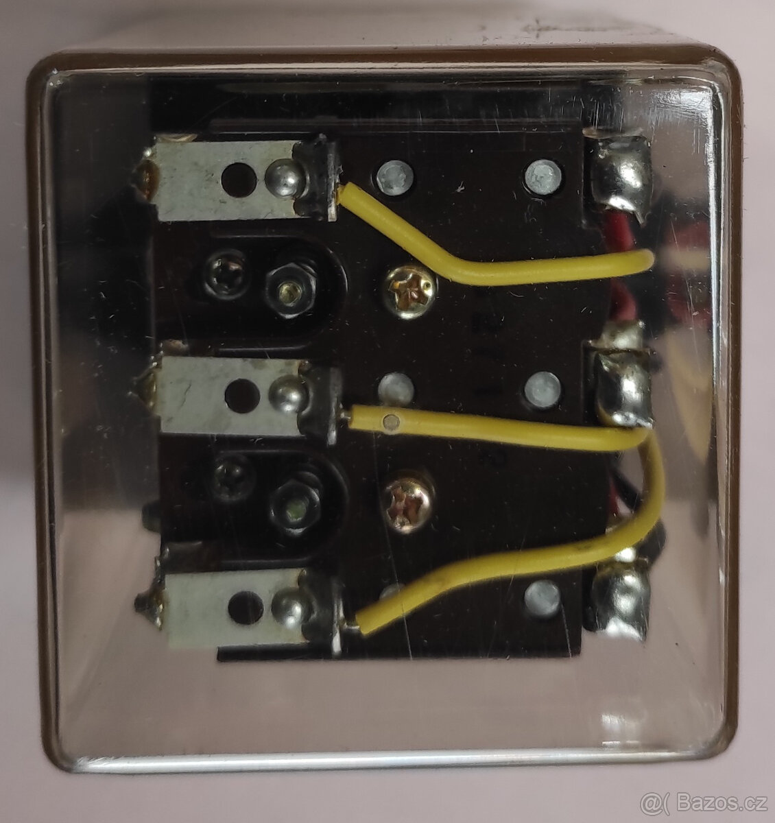 Relé OMRON - 7
