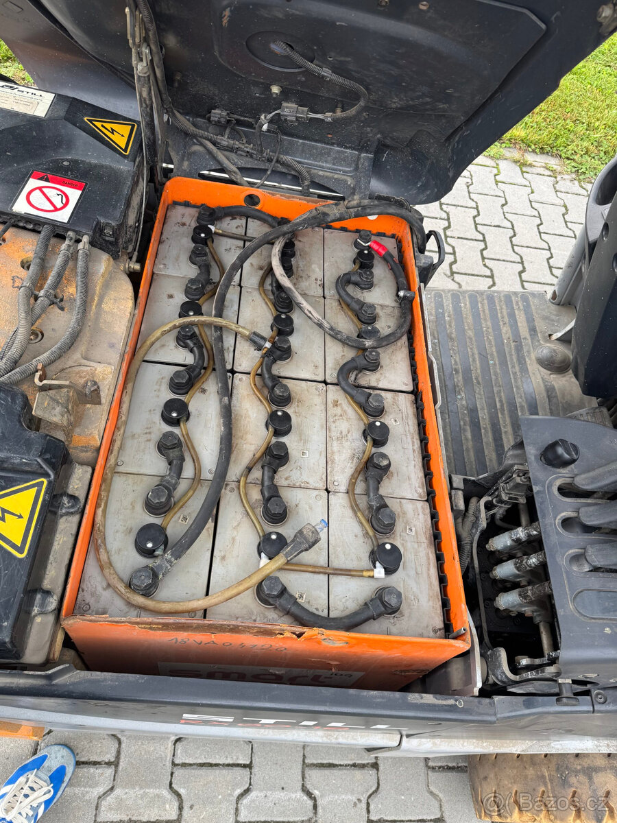 Elektrický VZV Still RX 50-16 triplex - 7