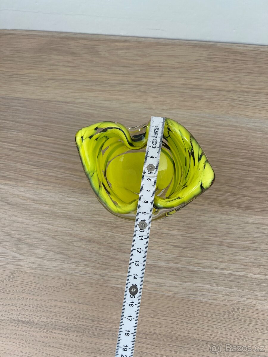 Prodám popelnik hutní sklo Moser - 7