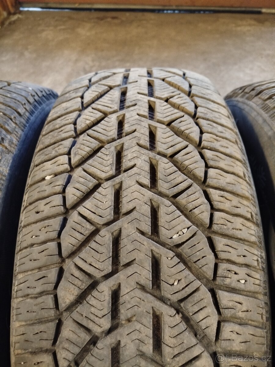 Zimní Pneu 265/65 r17 - 7