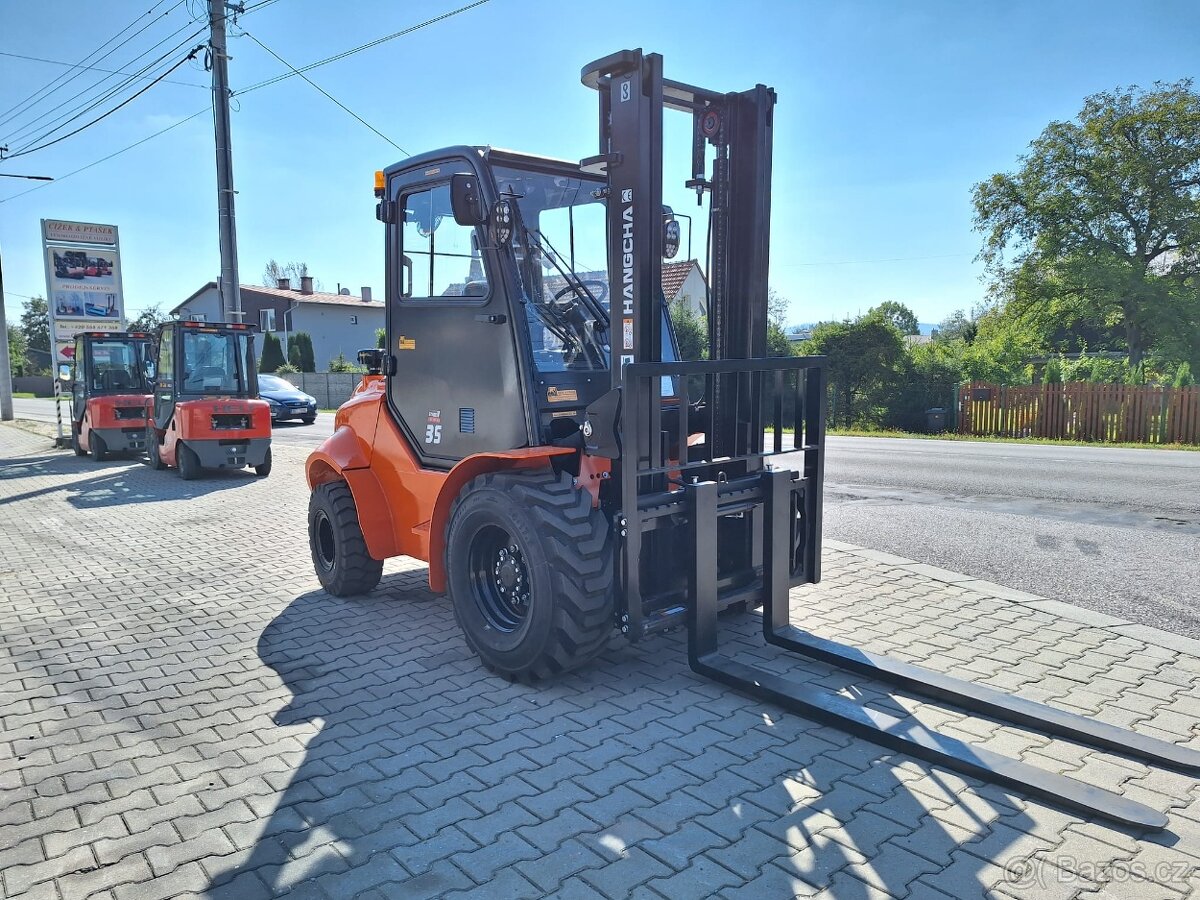 Terénní vysokozdvižný vozík HC CPCD 35 T – zánovní - 7