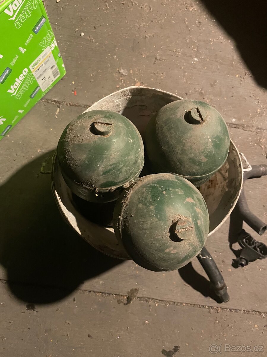 Citroen BX světla, nárazník, hydraulické koule - 7