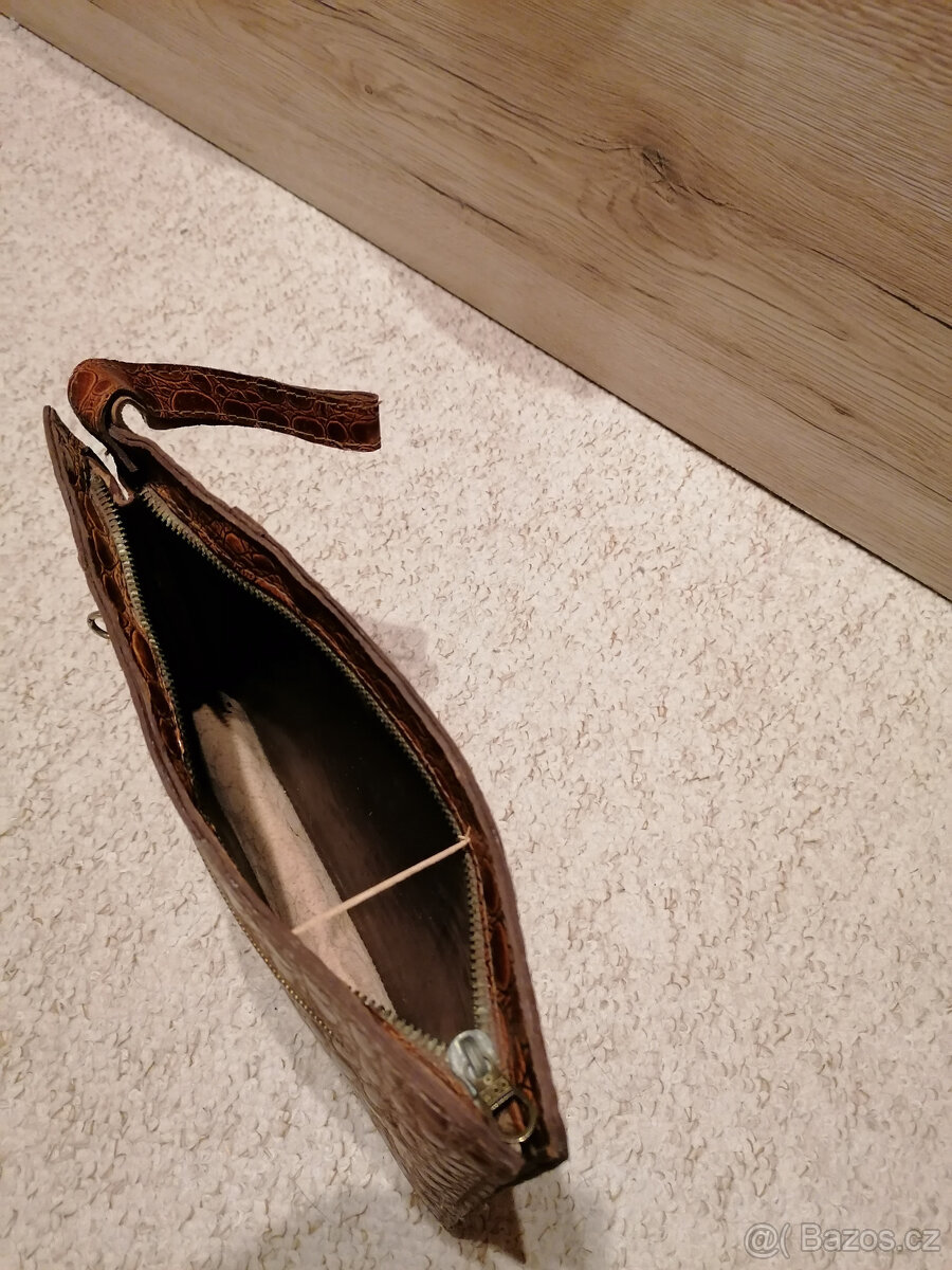Pánská retro kabelka s peněženkami a klíčenkou. - 7