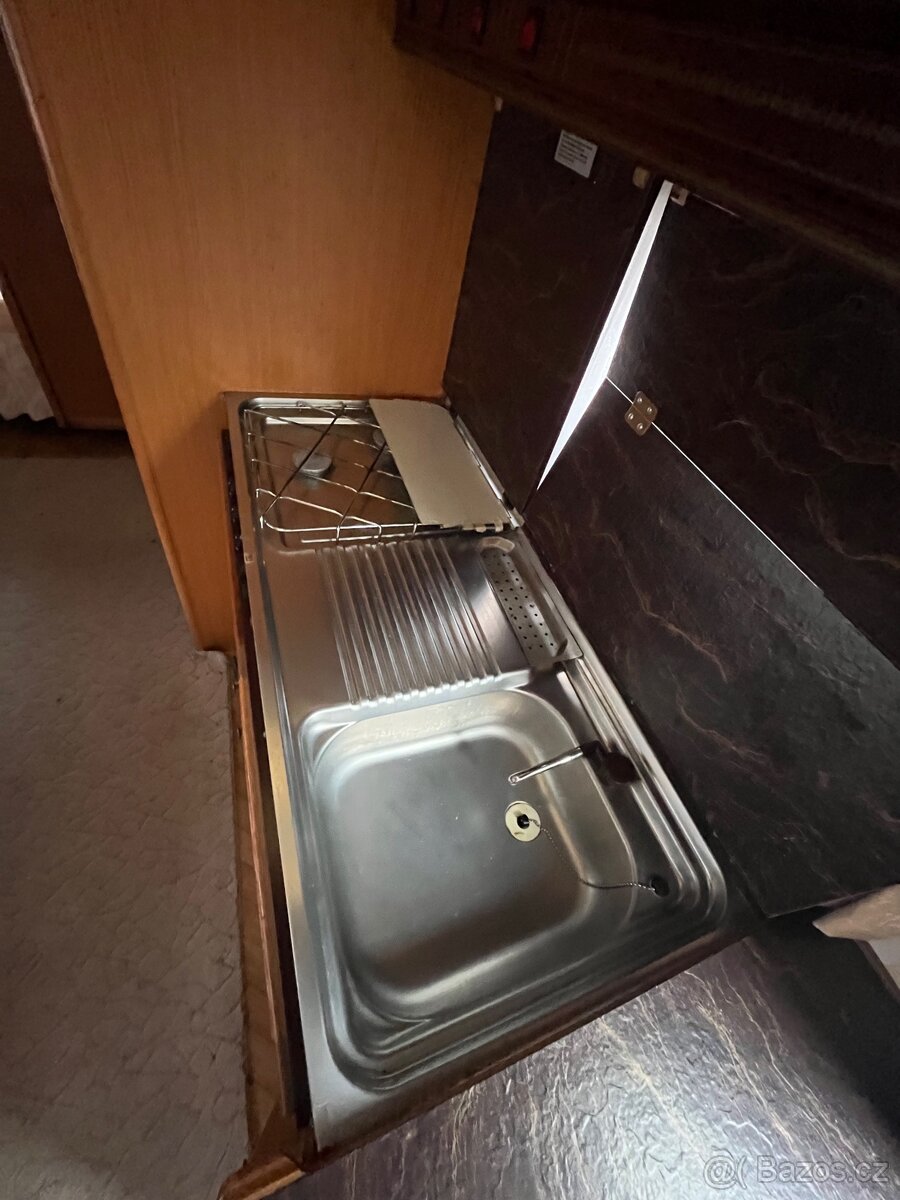 Obytný karavan - 7