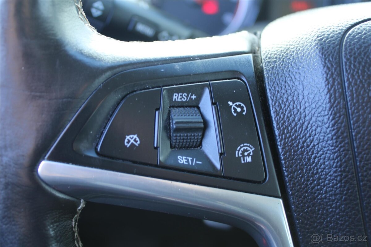 Opel Mokka 1.7 CDTI 96kW SERV.KN. EDITION (2012) - 7