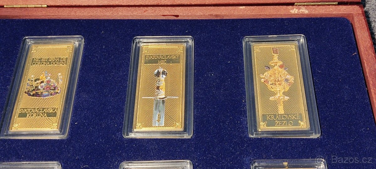 Sbírka korunovačních klenotů i s etui, pozlacené, certifikát - 7
