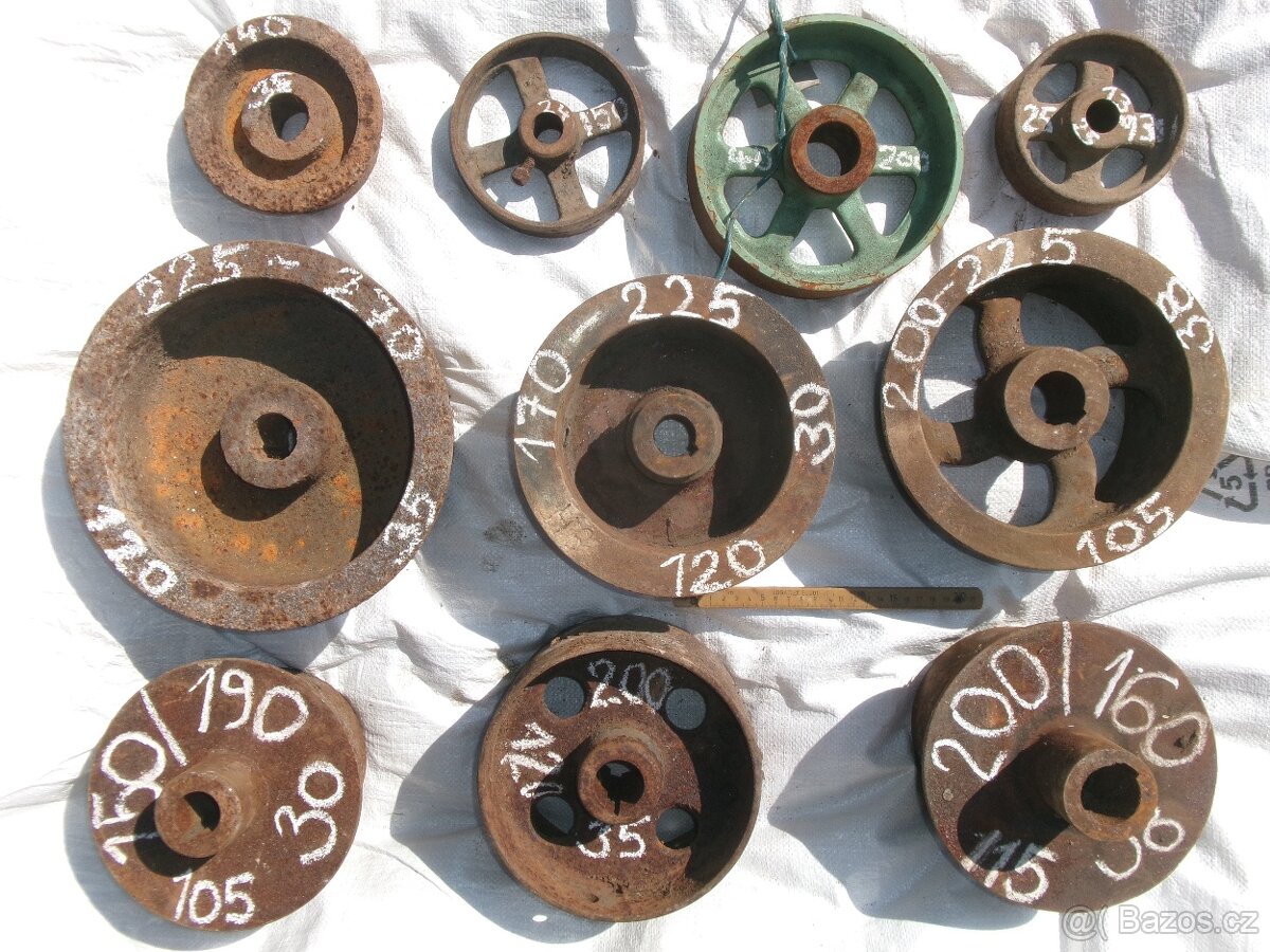 prodám staré litinové řemenice na plochý řemen..... - 7