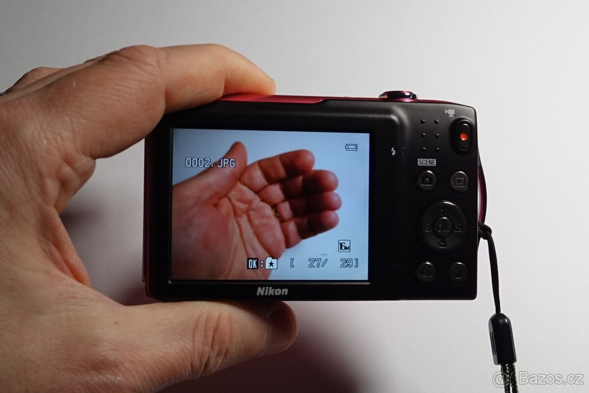 Nikon Colpix S3300 růžový - 7