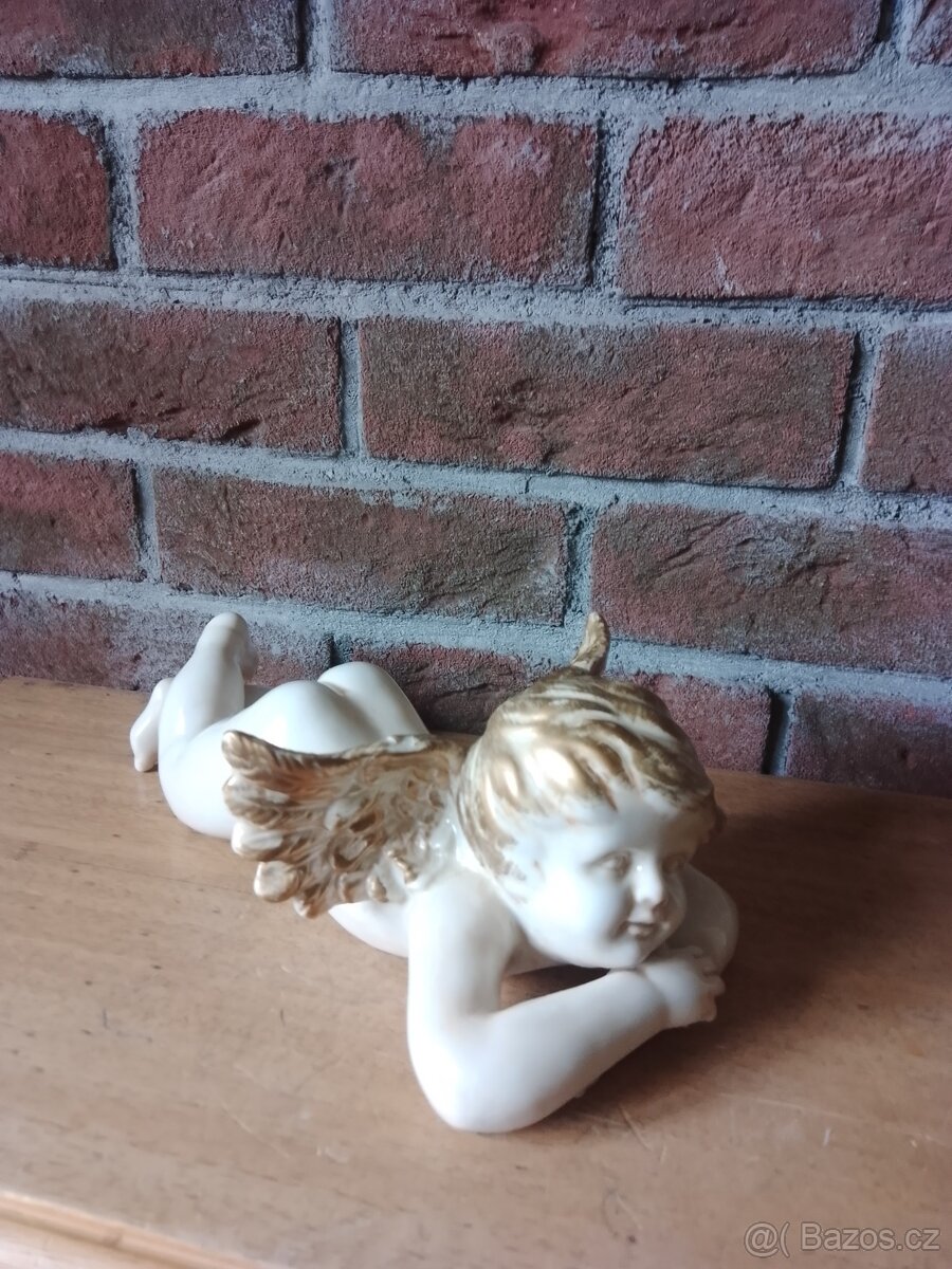 Andělé - 7