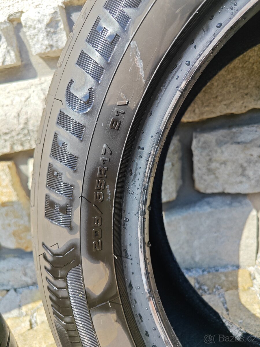 205/55/17 Goodyear letní pneu DOT 04/24 - 7