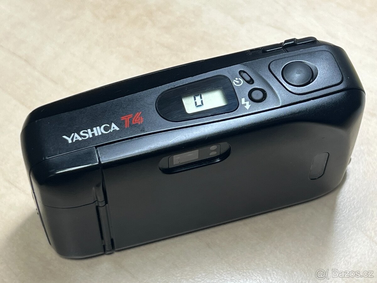 Yashica T4 - 7