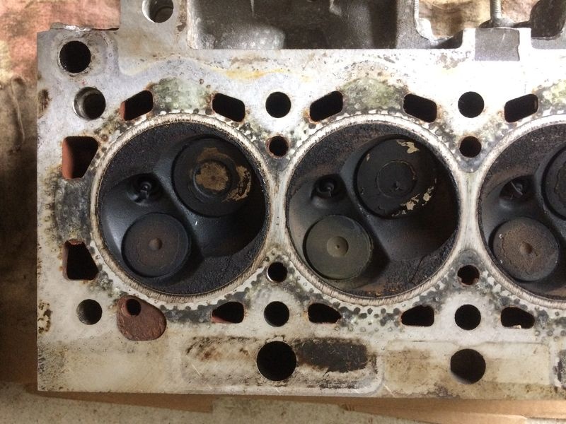 Hlava válcú Citroen Berlingo 1,4 KFX - 7