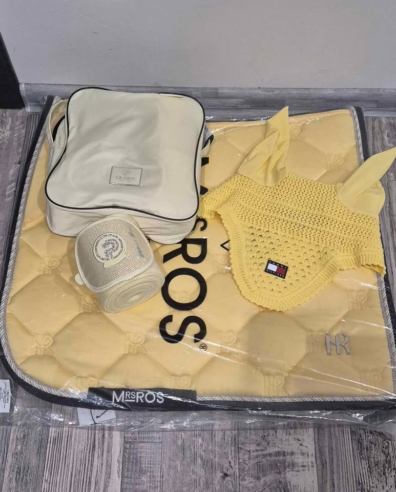 Sada Eskadron, MRs Ros, Tommy Hilfiger - 7