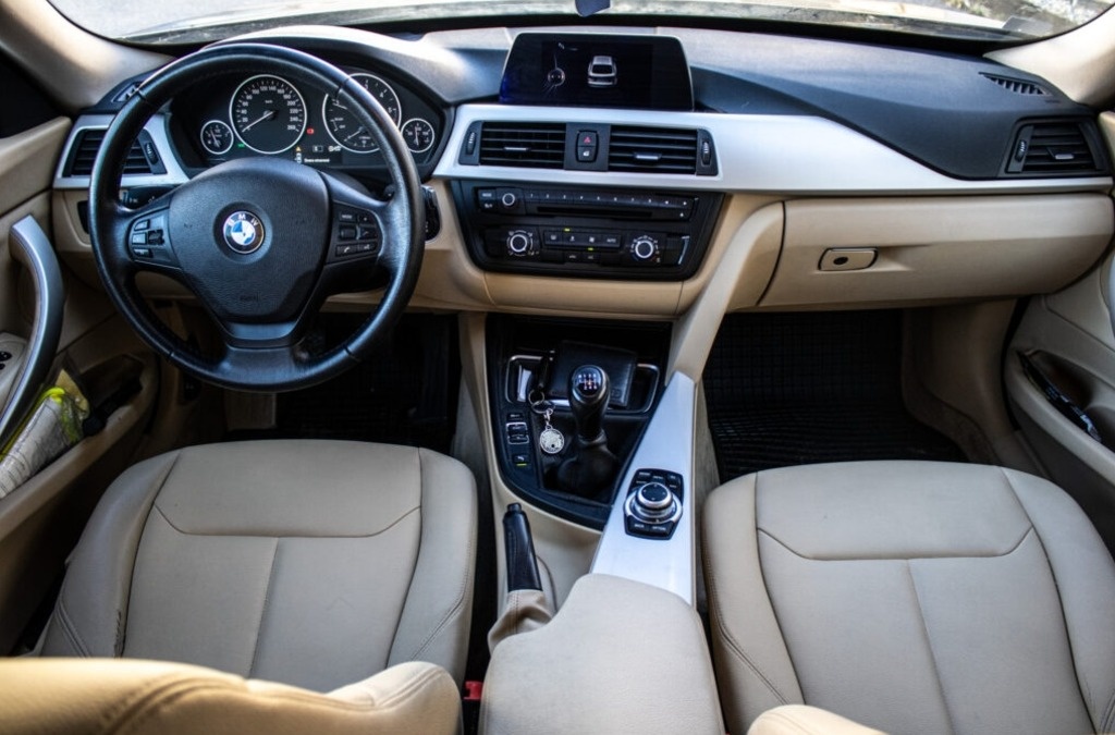 BMW Rad 3 318d xDrive, 100kW, M6 - 7