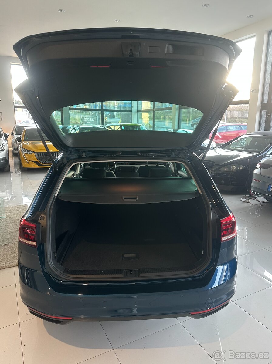 Volkswagen Passat, 2.0 TDI VARIANT Ojeté, 12/2019 - 7