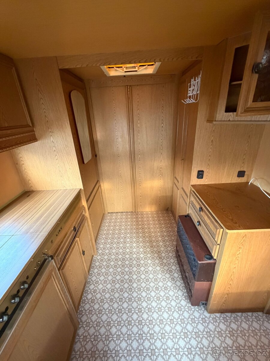 Karavan Weippert - 7