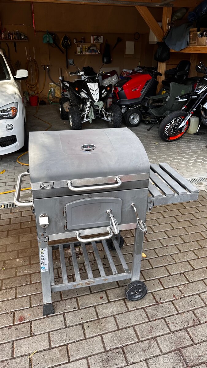 Zahradní grill na uhlíky - 7