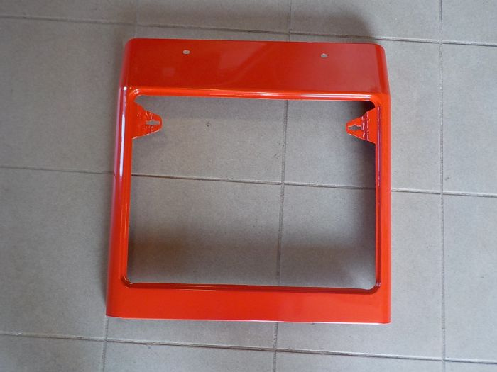 Kapotáž na Zetor 6211 - 7745 - červená - komaxit - 7