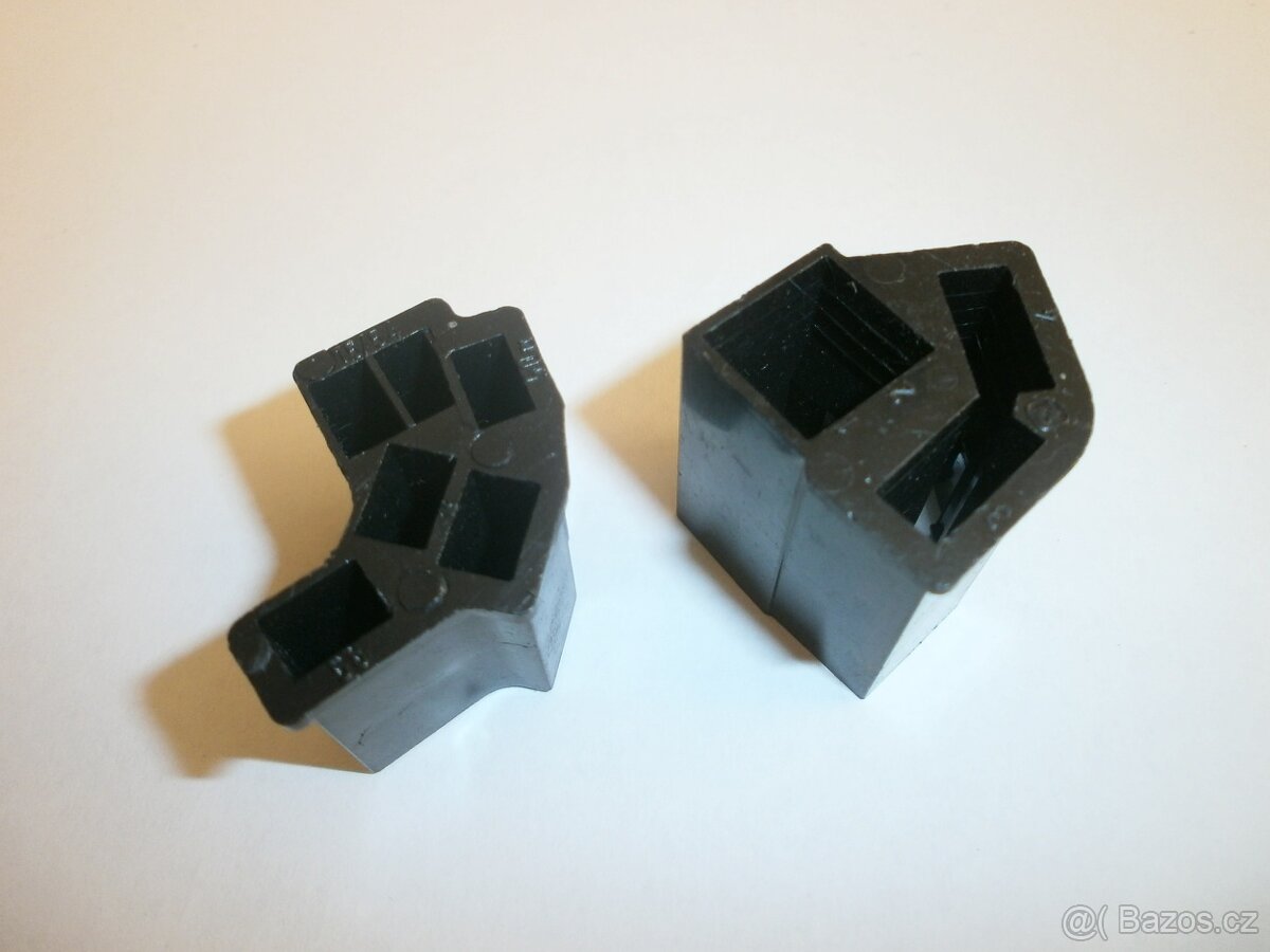 SPÍNACÍ SKŘÍŇKA - 7