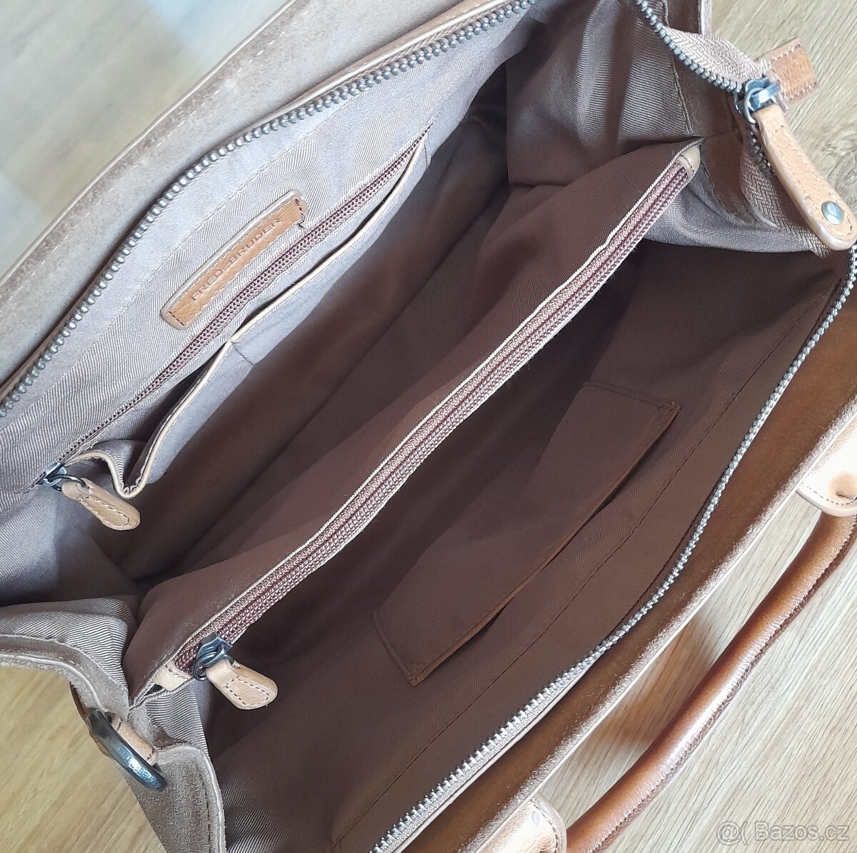 Kožená kabelka FREDsBRUDER zánovní - 7