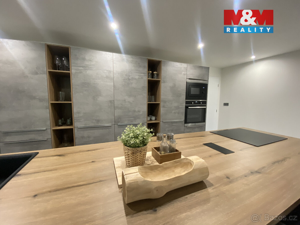 Prodej chalupy s dvěma apartmány 2+kk, Mikulovice - 7