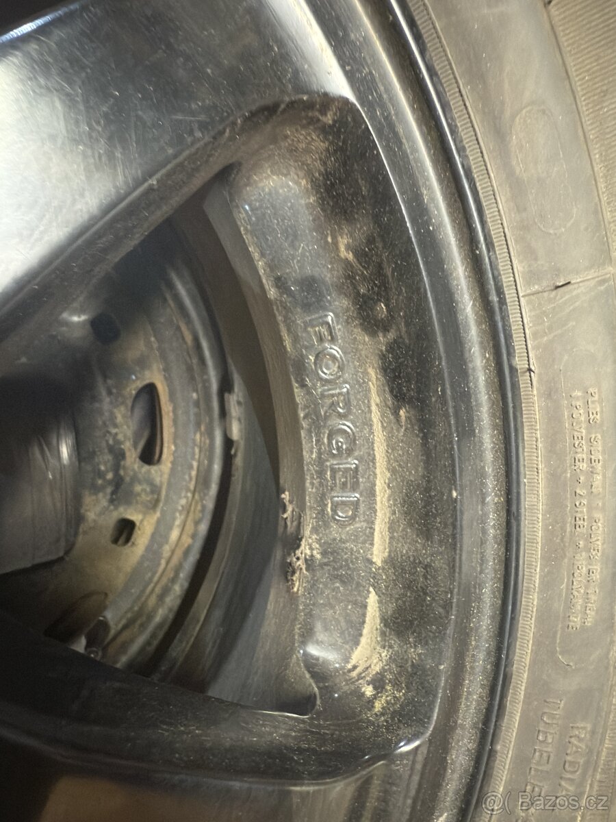 Prodam alu s pneu R16 - 7