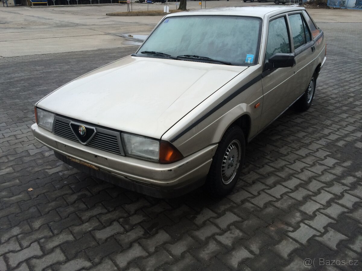 Alfa Romeo 75 1.6 Carb - 7