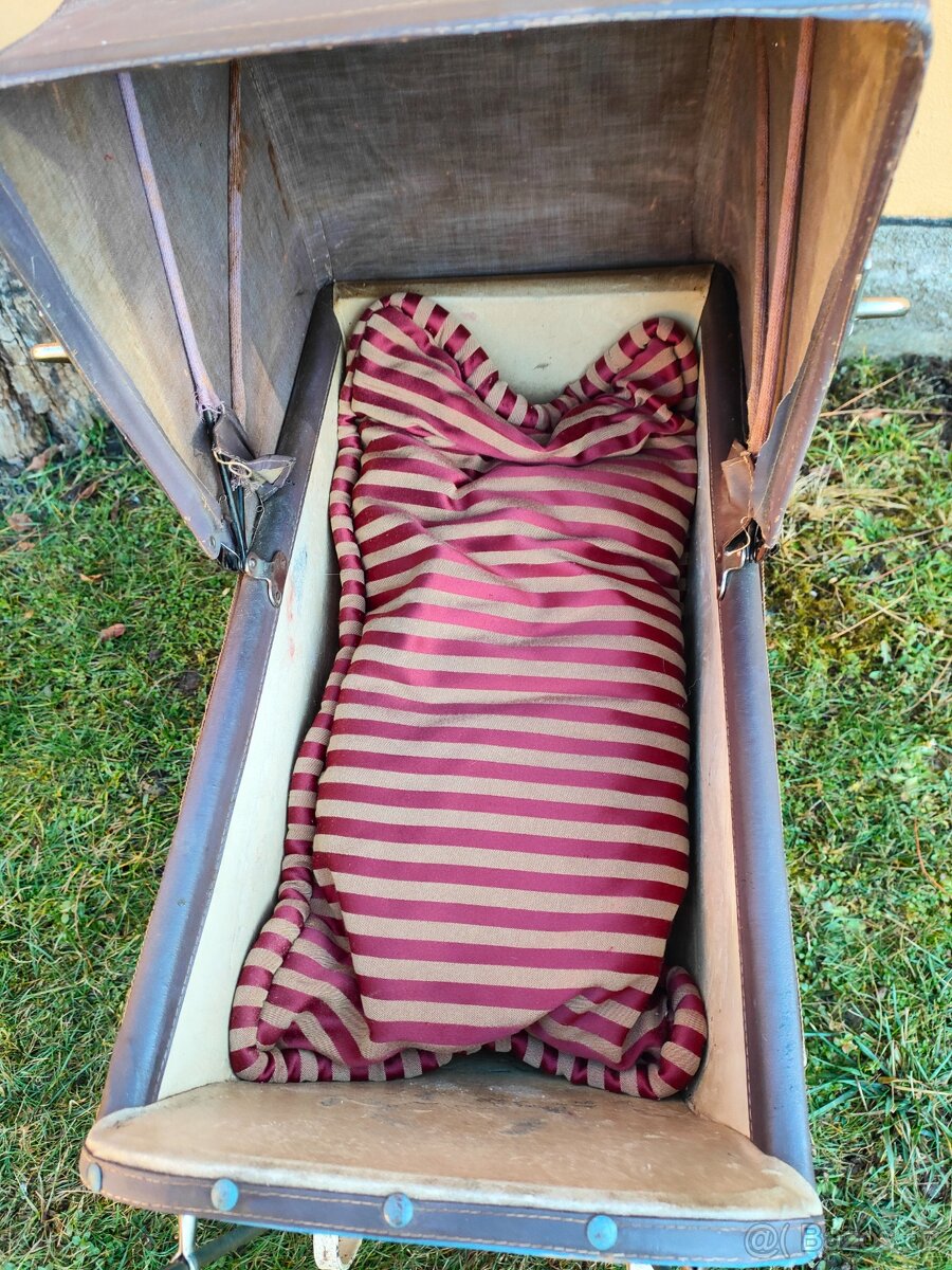 Starožitný kočárek pro panenky PHÖNIX - 7