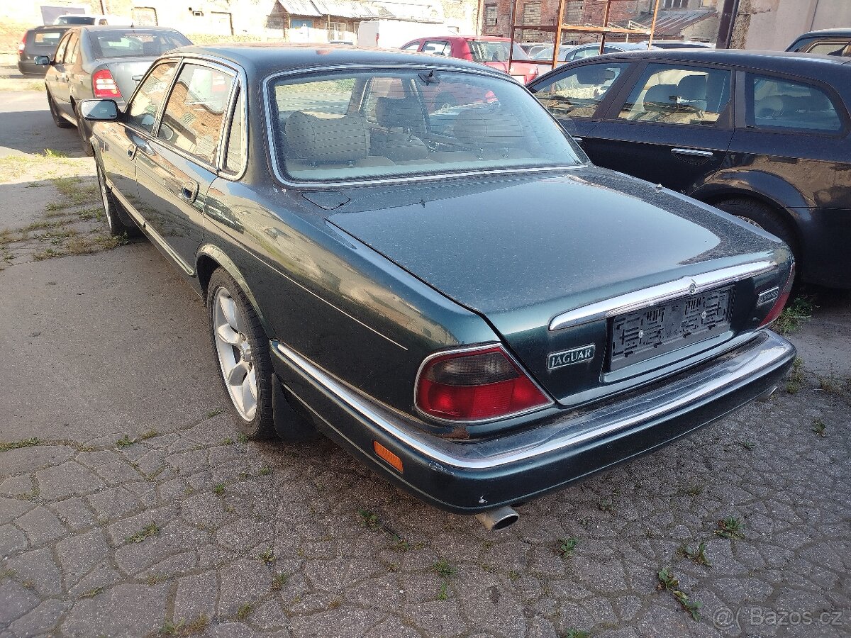 Jaguar XJ X330 Long 4.0 V6 - 7