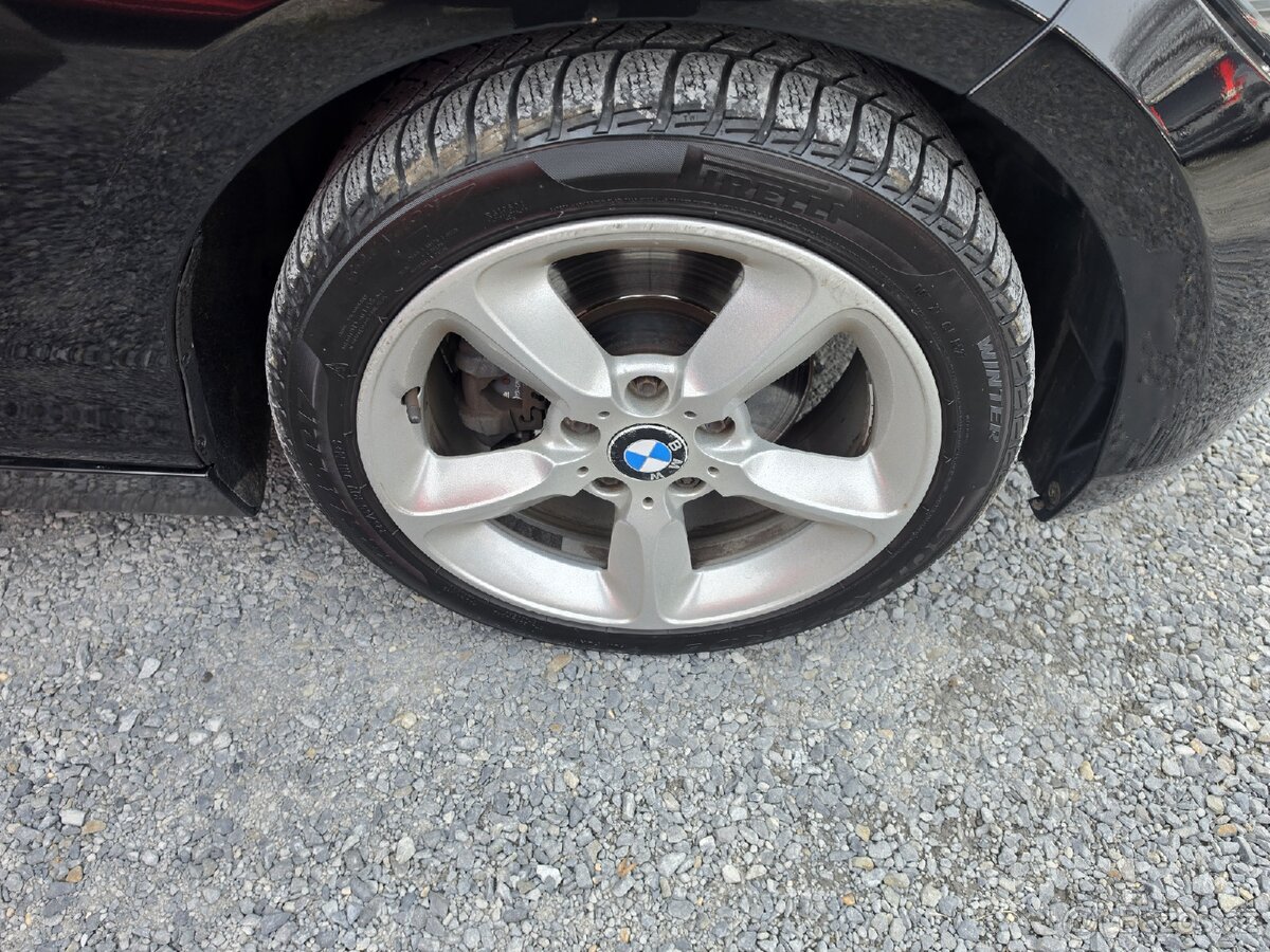 BMW Řada 1
120D Automat - 7