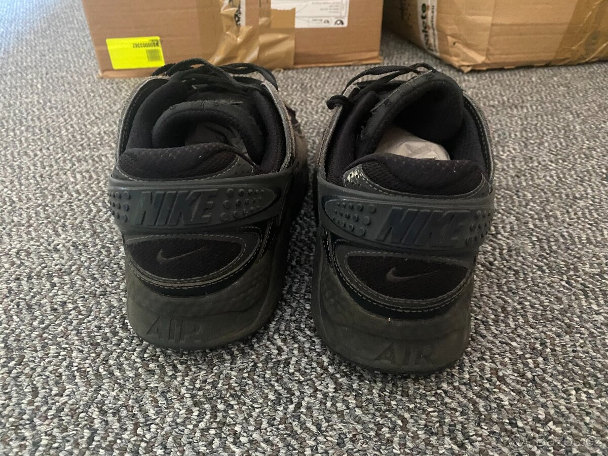 Boty NIKE HUARACHE Runner duffel bag vel. 44 - 7