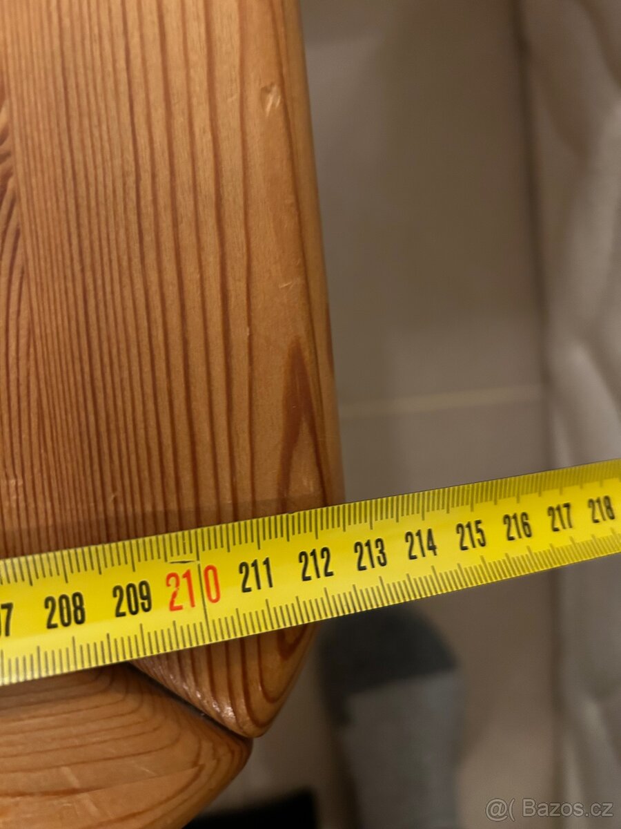 Masivní borovicová manželská postel + matrace zdarma - 7